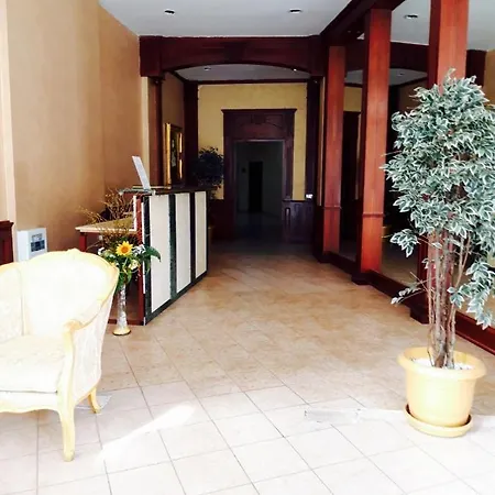 Planeta Hotel- Miramar Апартамент A * ساني بيتش